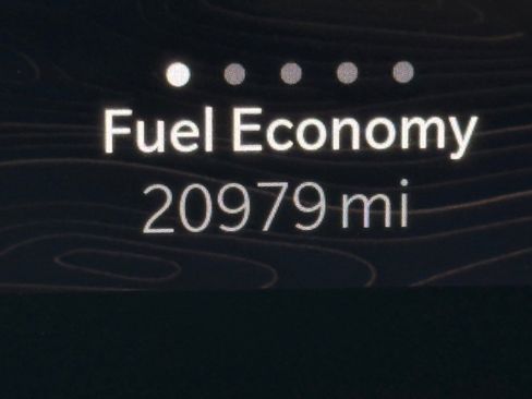 Used 2023 Jeep Grand Cherokee Summit w/ Luxury Tech Group V image 3