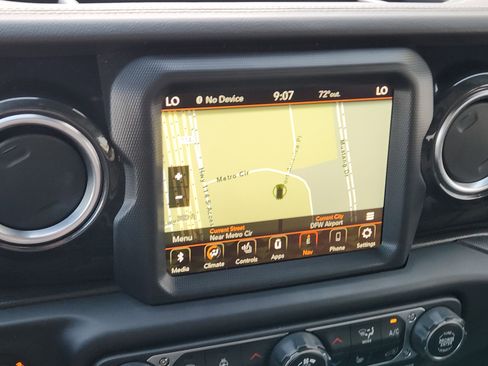 Used 2021 Jeep Wrangler Unlimited Rubicon w/ Dual Top Group image 20