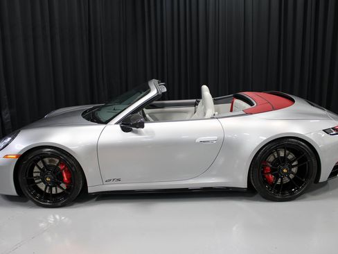 Certified 2024 Porsche 911 Carrera 4 GTS image 2