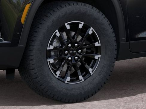 New 2026 Chevrolet Traverse Z71 w/ Enhanced Driving Package AWD/4WD image 9