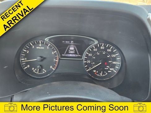 Used 2019 Nissan Pathfinder Platinum image 15