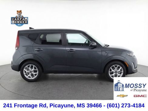 Used 2025 Kia Soul LX image 6