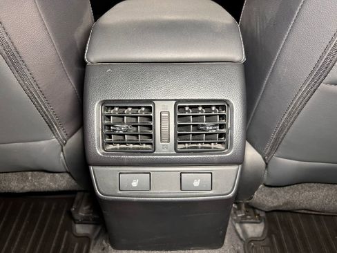 Used 2017 Subaru Outback 2.5i Limited image 28