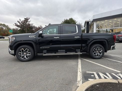 New 2026 GMC Sierra 1500 SLT w/ SLT Premium Package image 2