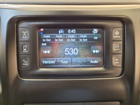Used 2018 Jeep Cherokee Latitude w/ Altitude Package AWD/4WD image 25