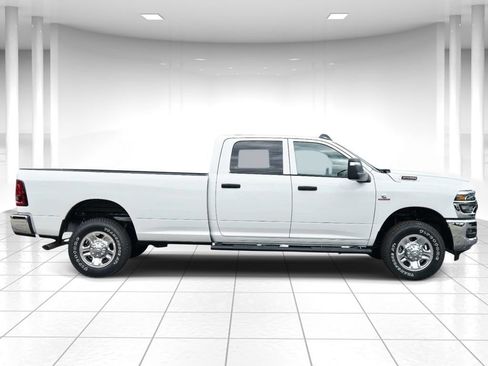 New 2026 RAM 2500 Tradesman AWD/4WD image 2