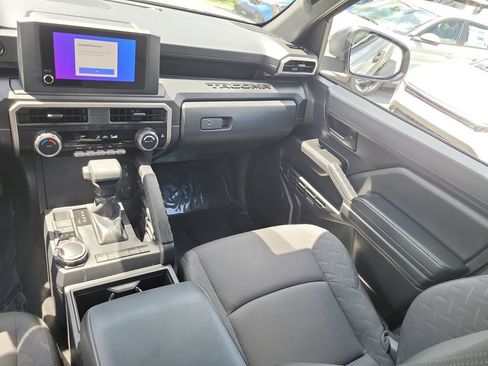 Certified 2024 Toyota Tacoma SR AWD/4WD image 28