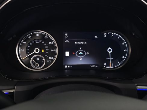 Used 2024 Genesis GV70 3.5T Sport w/ Sport Advanced Package AWD/4WD image 23