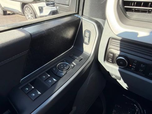 New 2026 Ford F350 XLT w/ XLT Premium Package AWD/4WD image 23