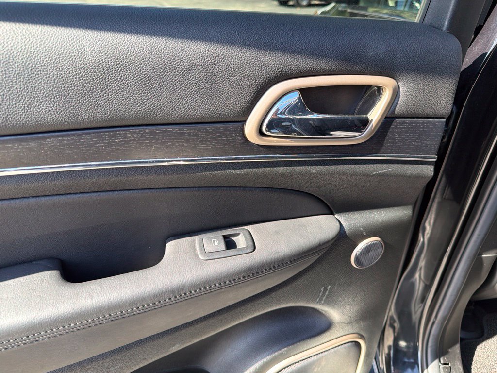 Used 2014 Jeep Grand Cherokee Summit AWD/4WD image 25