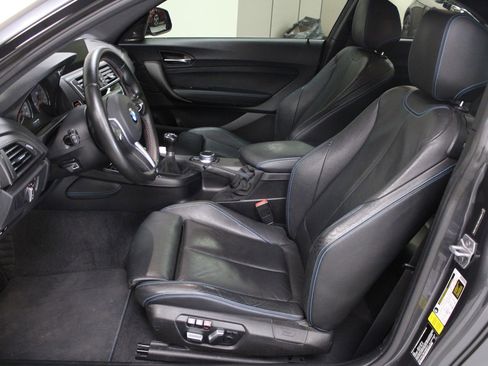Used 2017 BMW M2 image 20