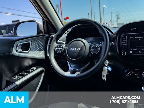 Used 2024 Kia Soul LX w/ Option Group 015 FWD image 21