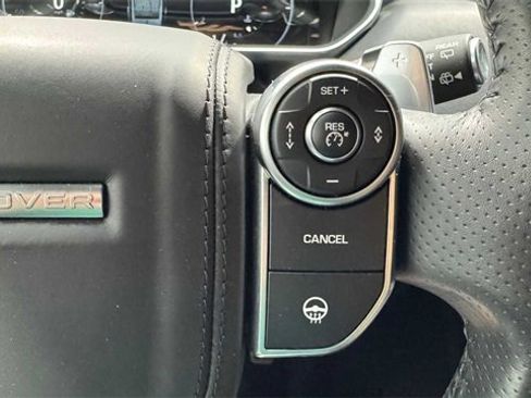 Used 2017 Land Rover Range Rover Sport SVR image 23