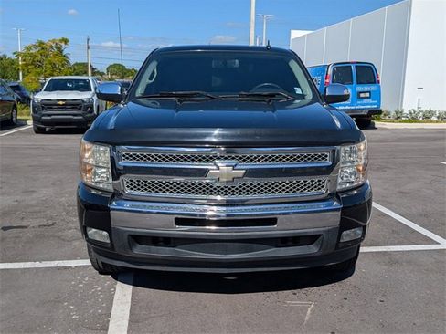 Used 2010 Chevrolet Silverado 1500 LT w/ Regional Value Package image 3