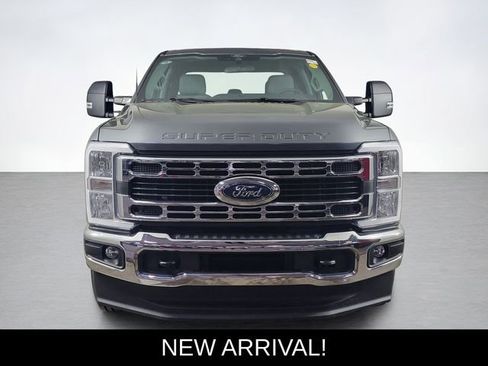 Used 2025 Ford F250 XLT AWD/4WD image 8