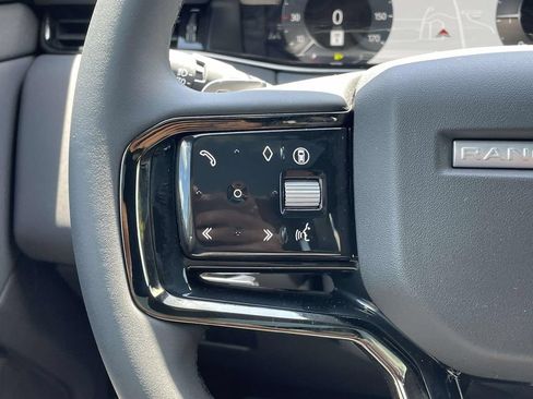 New 2026 Land Rover Range Rover Evoque Hoxton AWD/4WD image 39