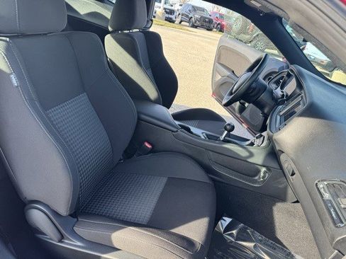 Used 2023 Dodge Challenger R/T w/ Blacktop Package image 25