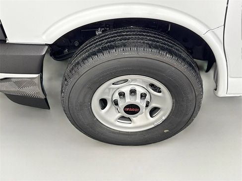 New 2025 GMC Savana 2500 Work Van w/ Driver Convenience Package image 20