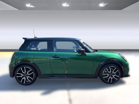 New 2026 MINI Cooper S image 8
