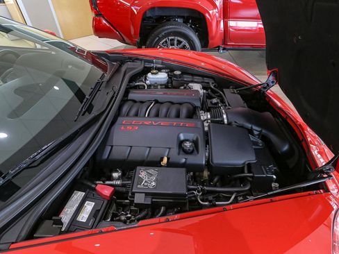 Used 2010 Chevrolet Corvette Grand Sport w/ Preferred Equipment Group RWD image 14