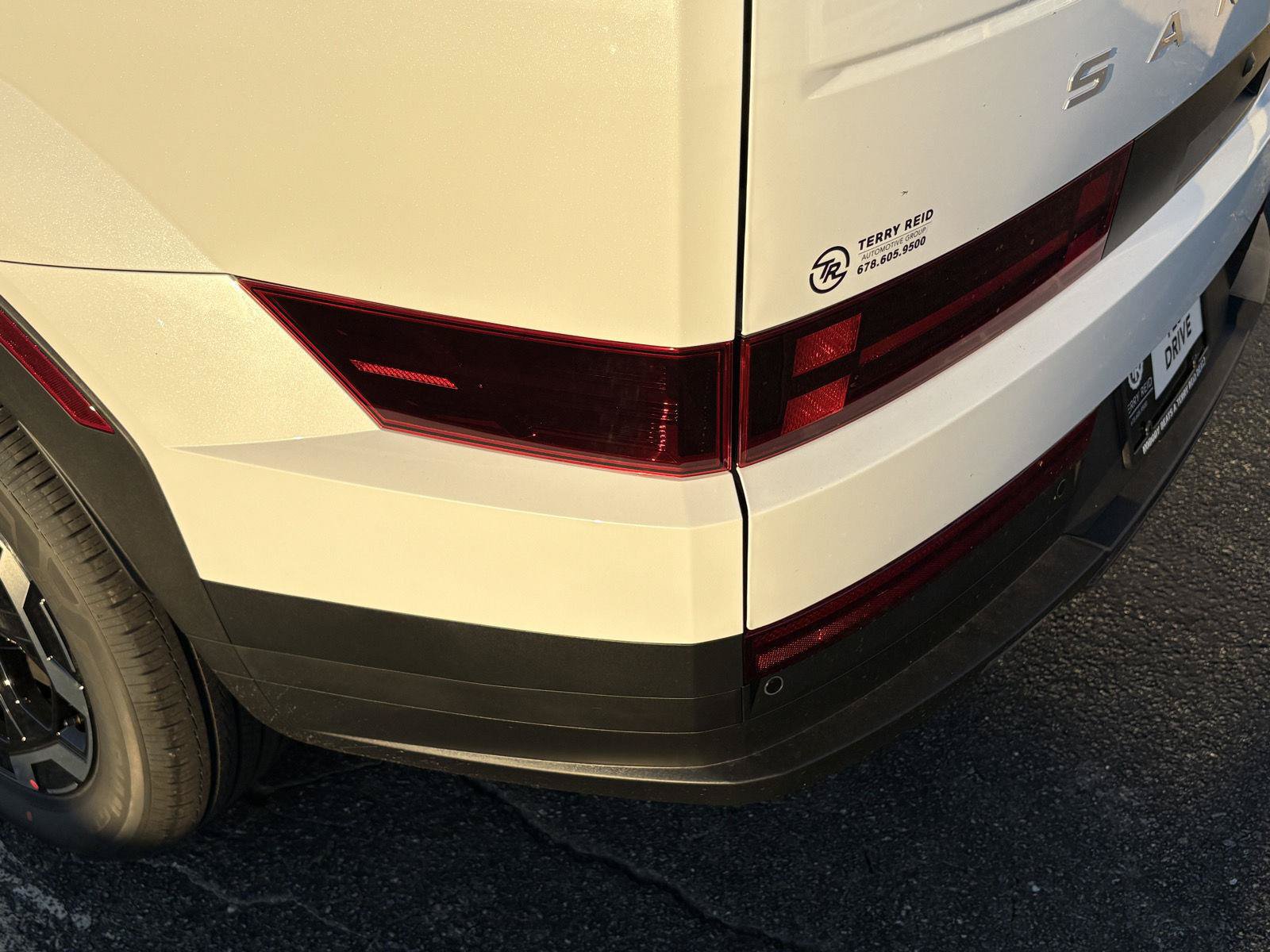 New 2027 Hyundai Santa Fe SE FWD image 12