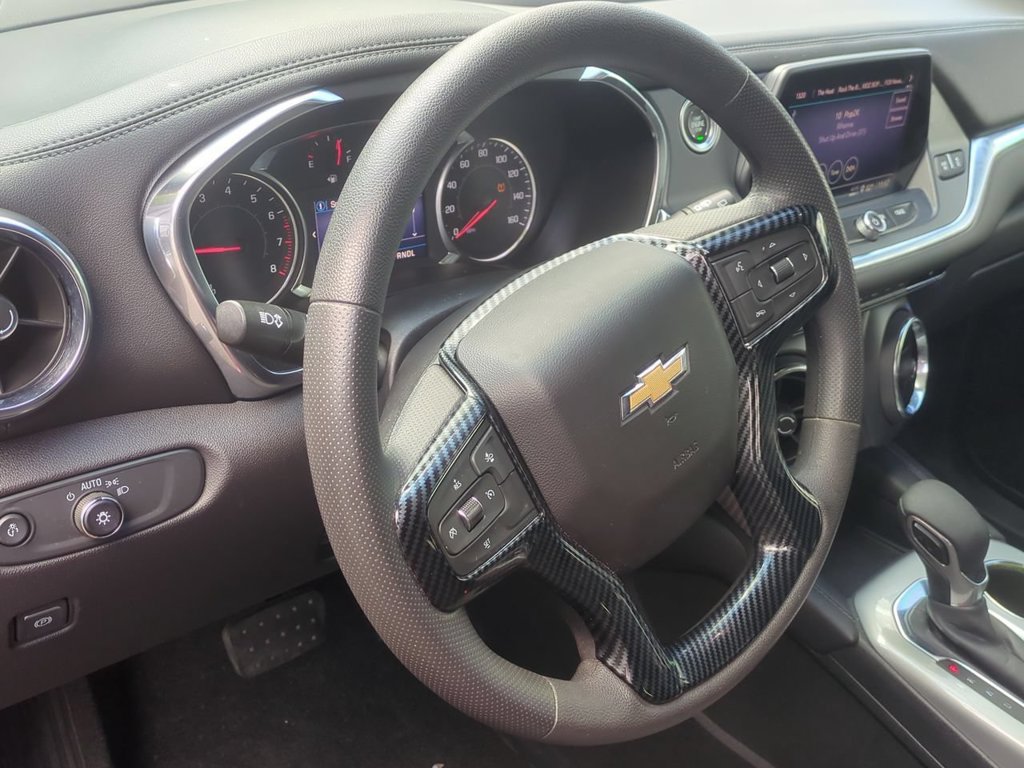 Used 2021 Chevrolet Blazer LT AWD/4WD image 14
