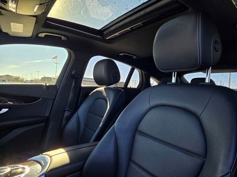 Used 2018 Mercedes-Benz GLC 300 GLC 300 Coupe image 24