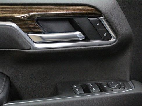 New 2026 GMC Sierra 1500 SLE w/ X31 Off-Road Package image 16