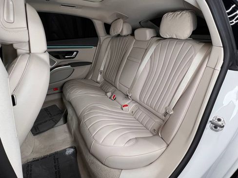 Used 2023 Mercedes-Benz EQS 580 4MATIC Sedan image 15