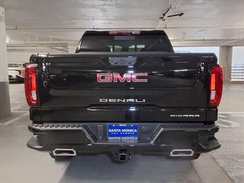 New 2026 GMC Sierra 1500 Denali w/ Technology Package image 9