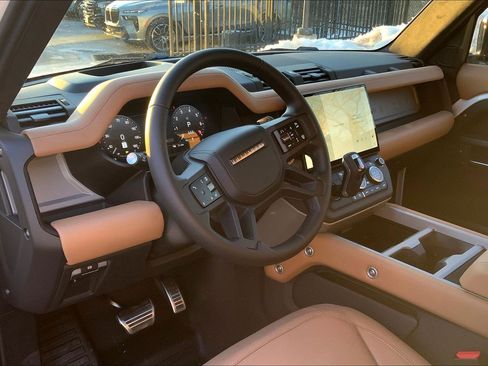 New 2026 Land Rover Defender 110 V8 image 8