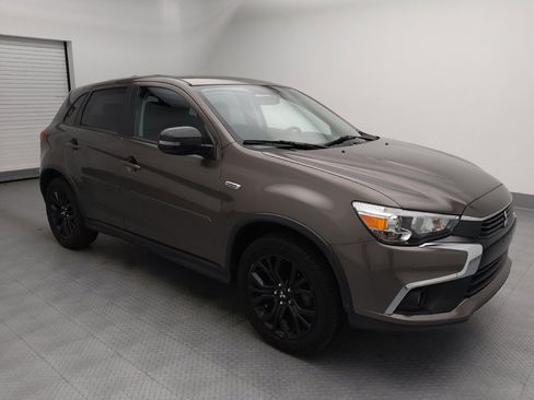 Used 2017 Mitsubishi Outlander Sport LE AWD/4WD image 11