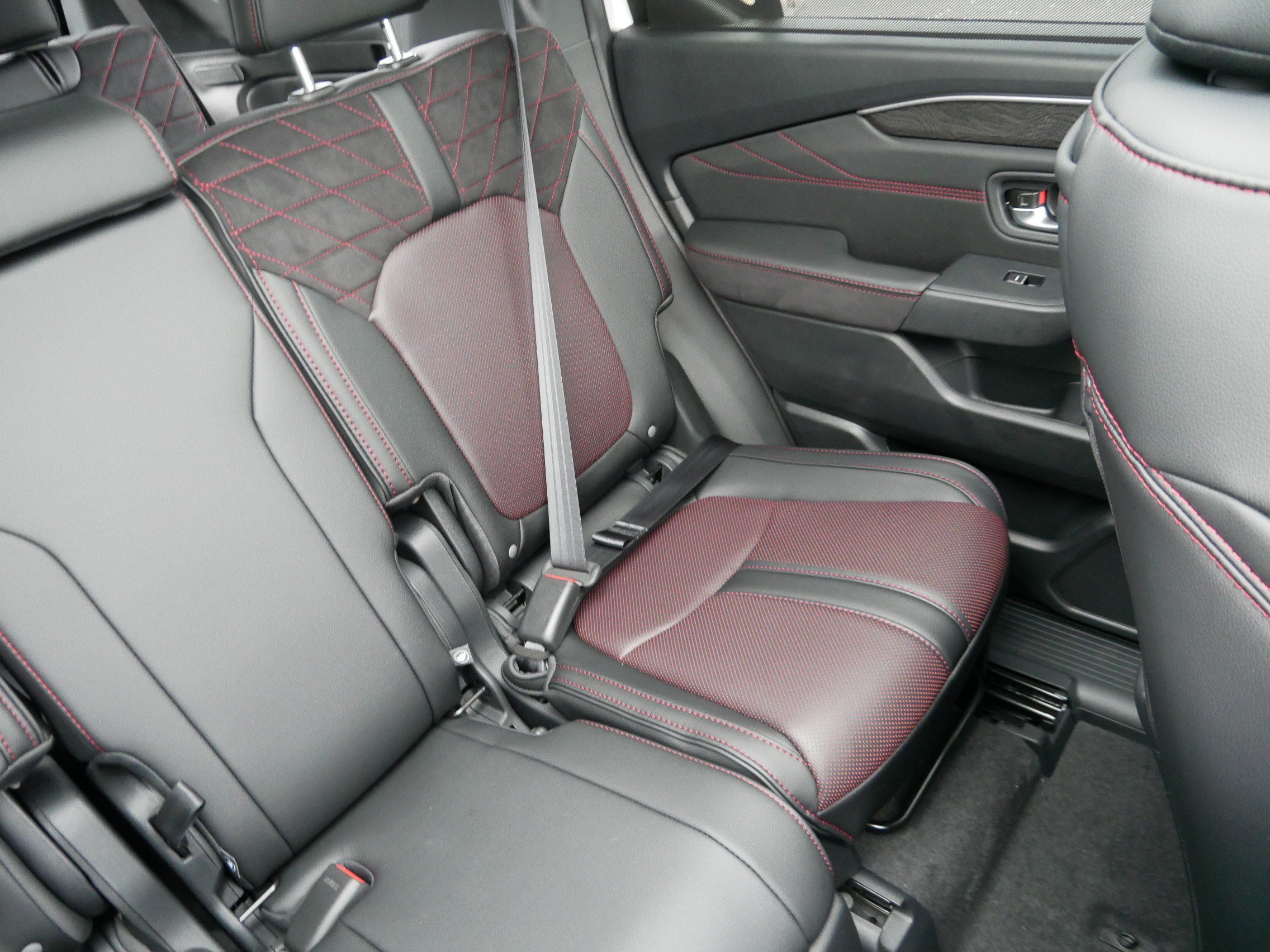 New 2026 Honda Pilot Black Edition image 14