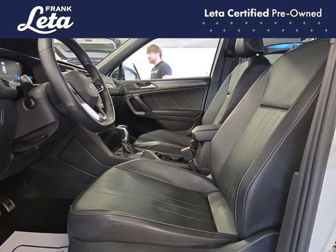 Used 2022 Volkswagen Tiguan SE R-Line FWD image 13