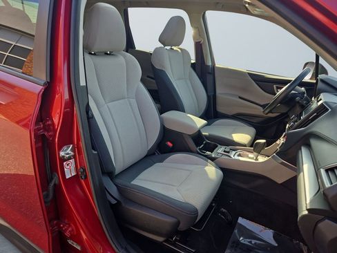 Used 2020 Subaru Forester Premium AWD/4WD image 15