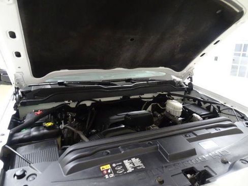 Used 2019 Chevrolet Silverado 2500 4x4 Double Cab image 36