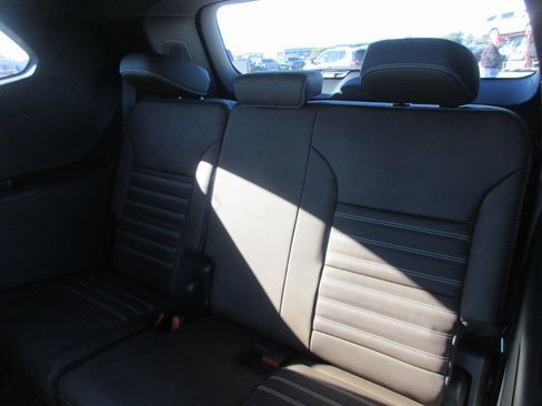 New 2026 GMC Acadia Denali Ultimate FWD image 15