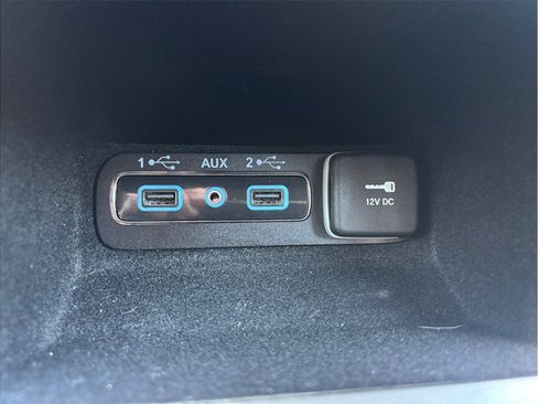 Used 2019 Jeep Grand Cherokee Laredo AWD/4WD image 30