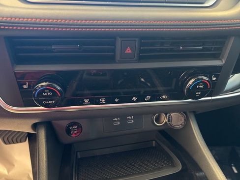 New 2026 Nissan Rogue Rock Creek image 18