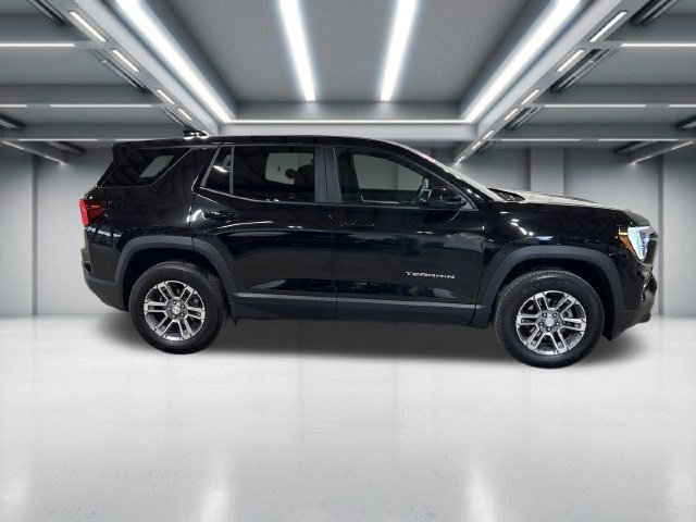 Used 2026 GMC Terrain Elevation AWD/4WD image 1