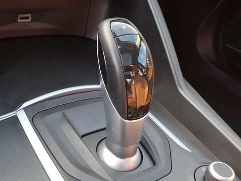 Used 2018 Alfa Romeo Giulia AWD image 12