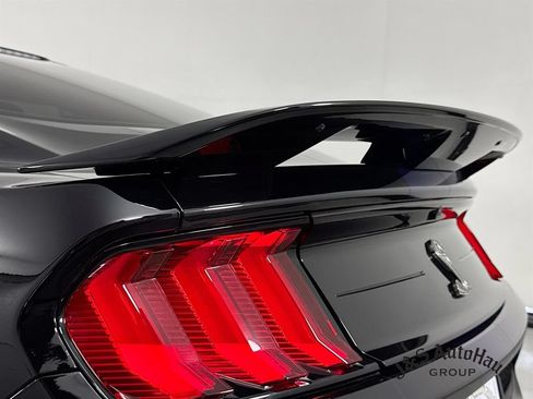Used 2020 Ford Mustang Shelby GT500 w/ Technology Package RWD image 16
