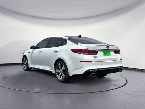 Used 2019 Kia Optima S w/ S Panoramic Sunroof Package FWD image 4