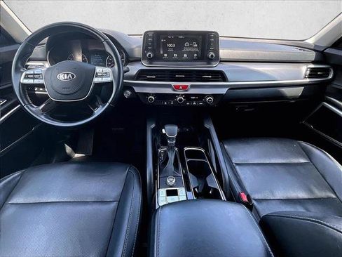 Used 2021 Kia Telluride LX FWD image 16