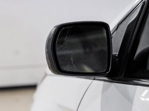 Used 2019 Ford Edge SE FWD image 36