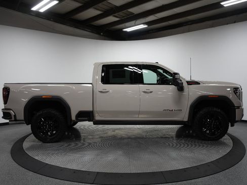 New 2026 GMC Sierra 2500 AT4 w/ AT4 Premium Plus Package image 12