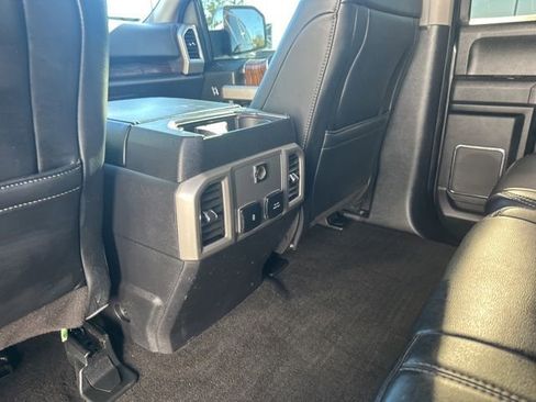 Used 2019 Ford F150 Lariat image 20