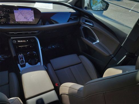 Used 2025 Audi Q5 Premium Plus w/ Premium Plus image 24