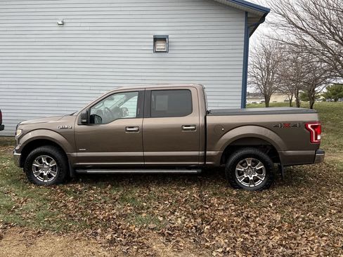Used 2015 Ford F150 XLT w/ Equipment Group 302A Luxury image 3