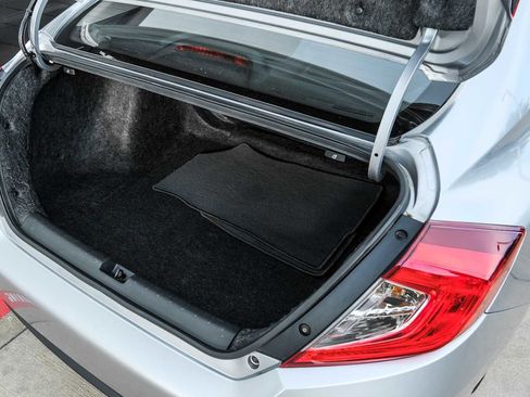 Used 2017 Honda Civic Touring image 52